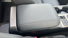 Toyota Land Cruiser 2.8 D-4D 48V 205 Invincible 5dr Auto [Pan Rf/5 St] Diesel Station Wagon